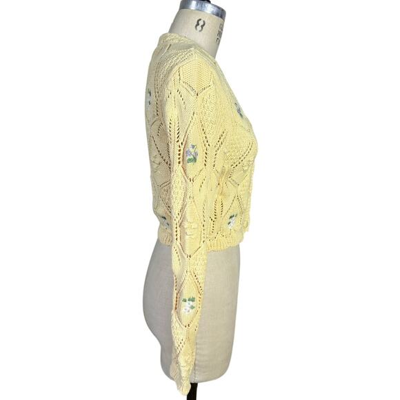 Zara Embroidered Flowers 100% Cotton Cropped Cardigan Yellow Size Small - Picture 2 of 7